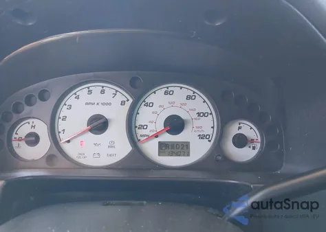 2004 Ford Escape Xlt from USA, damaged, VIN 1FMYU93104KB26669